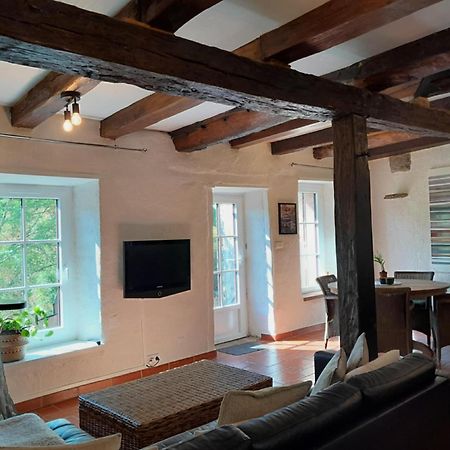 Gite "La Petite" Saint-Benoit-du-Sault Exteriér fotografie